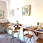 Aenea\'S B&B
