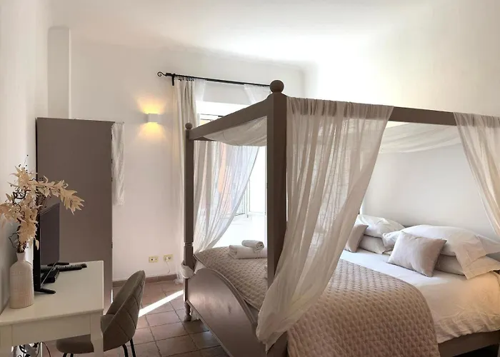 Aenea\'S B&B